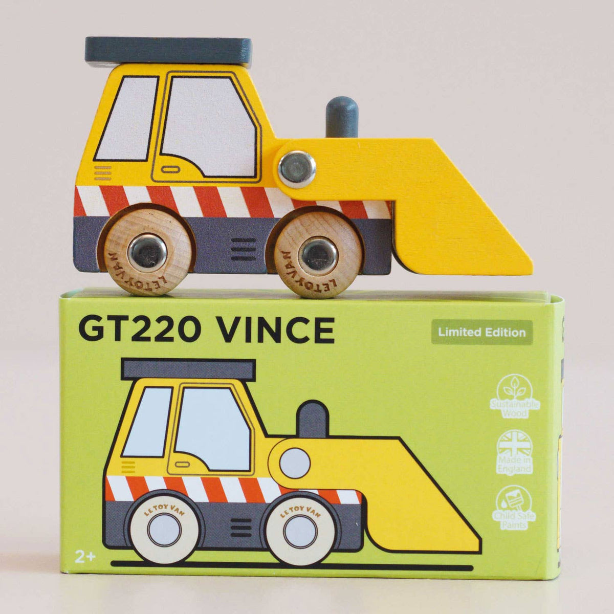 GT220 Vince - Escavadora