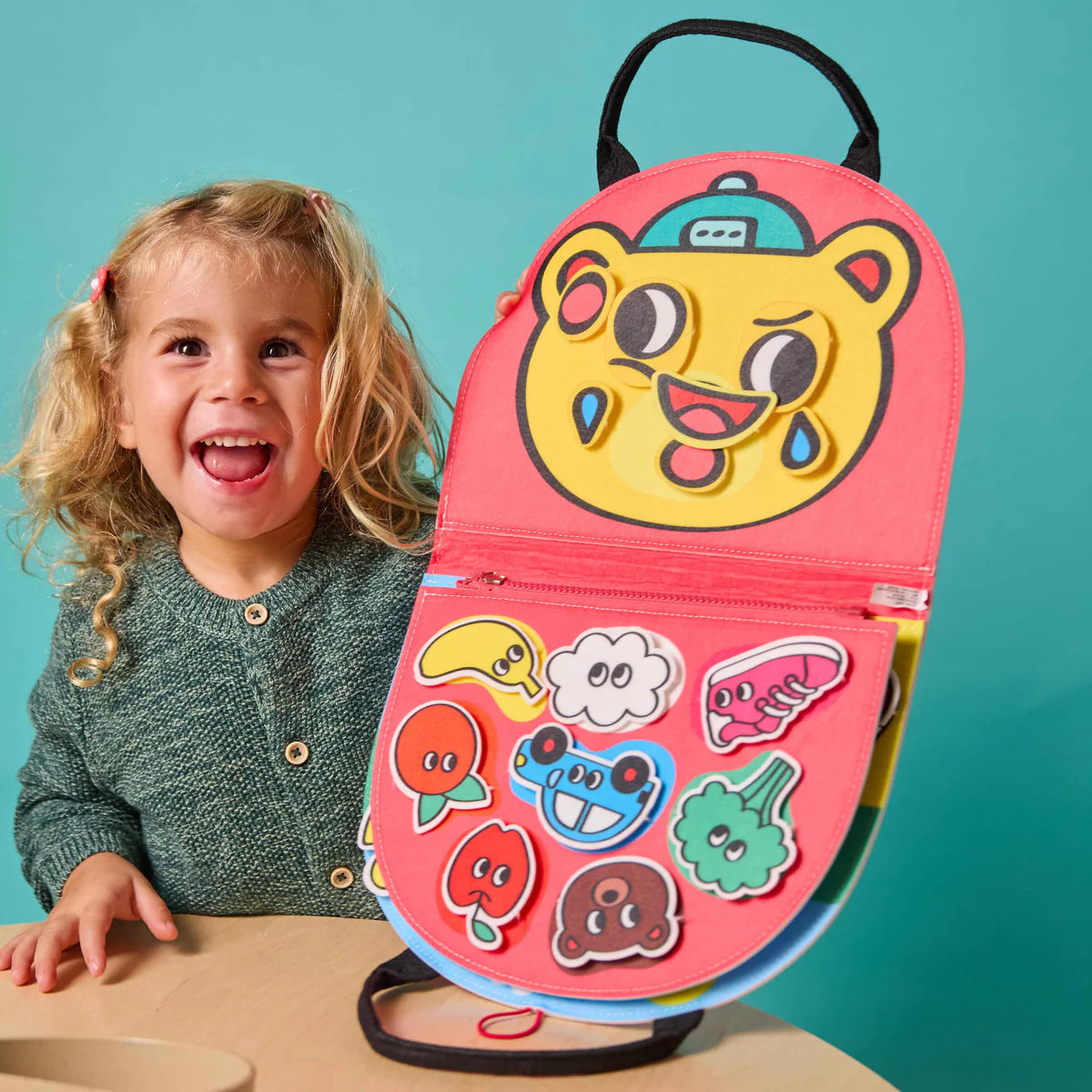 Montessori Playkit - Shapes And Colors